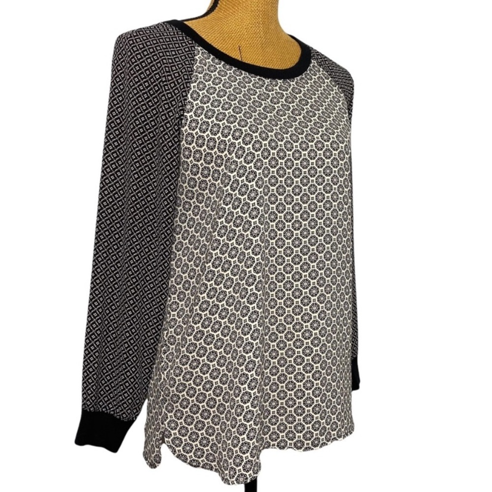 Ann Taylor Loft Black/White Lightweight Geometric Contrast Print Blouse XS